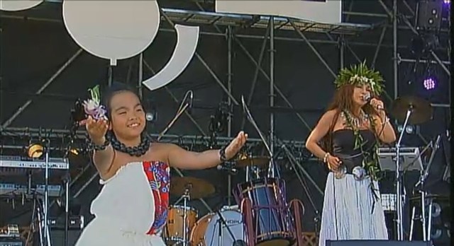 Waraba or keiki hula.