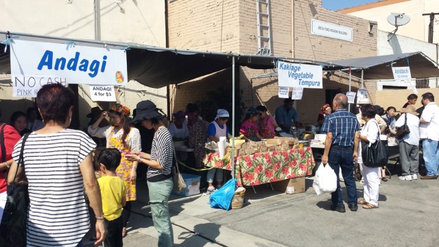 Some of the vendors.