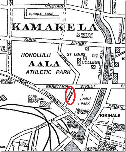 Aala Street in front of the building where my mother was born and raised. Today, this part of the street, between Beretania and King Streets, is no more, but sometimes I get the feeling that the spirits of the people who used to live there are still there.